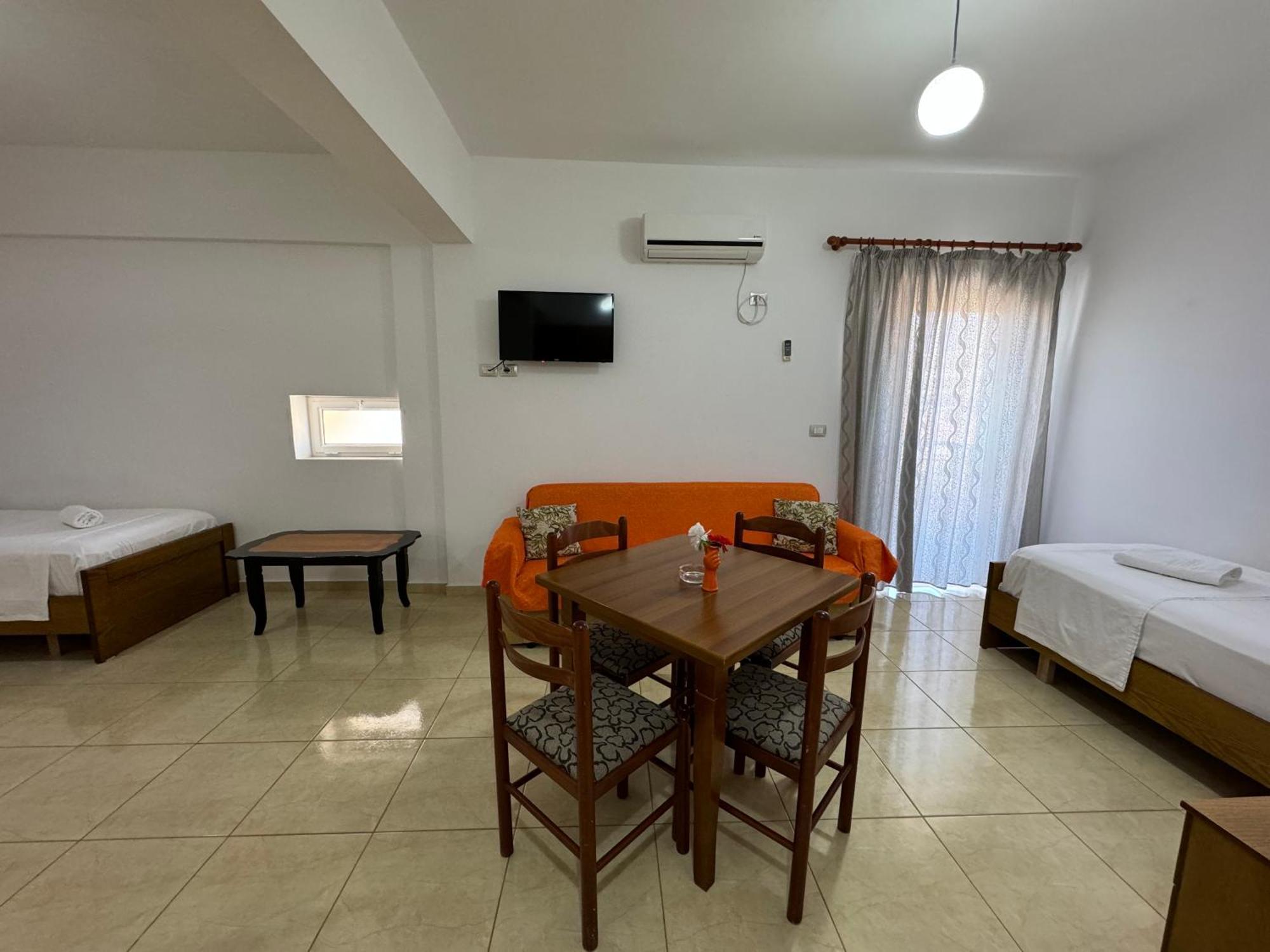 Aleksander Aparthotel Ksamil Buitenkant foto