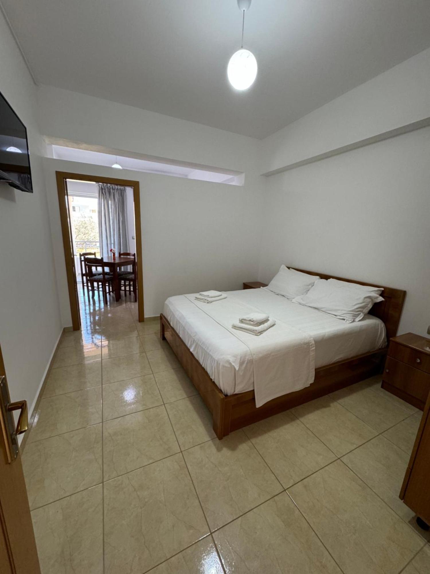 Aleksander Aparthotel Ksamil Buitenkant foto