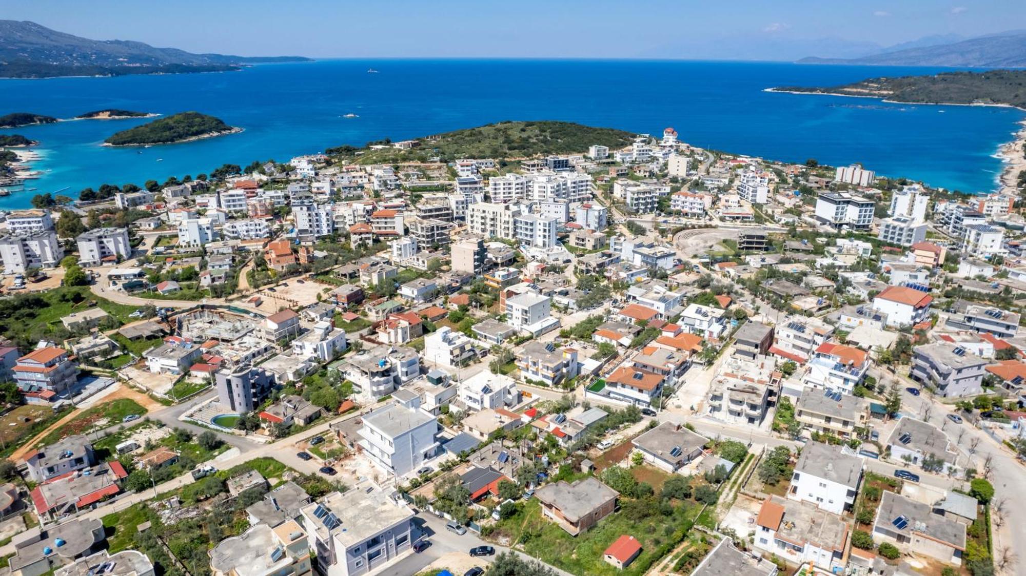 Aleksander Aparthotel Ksamil Buitenkant foto