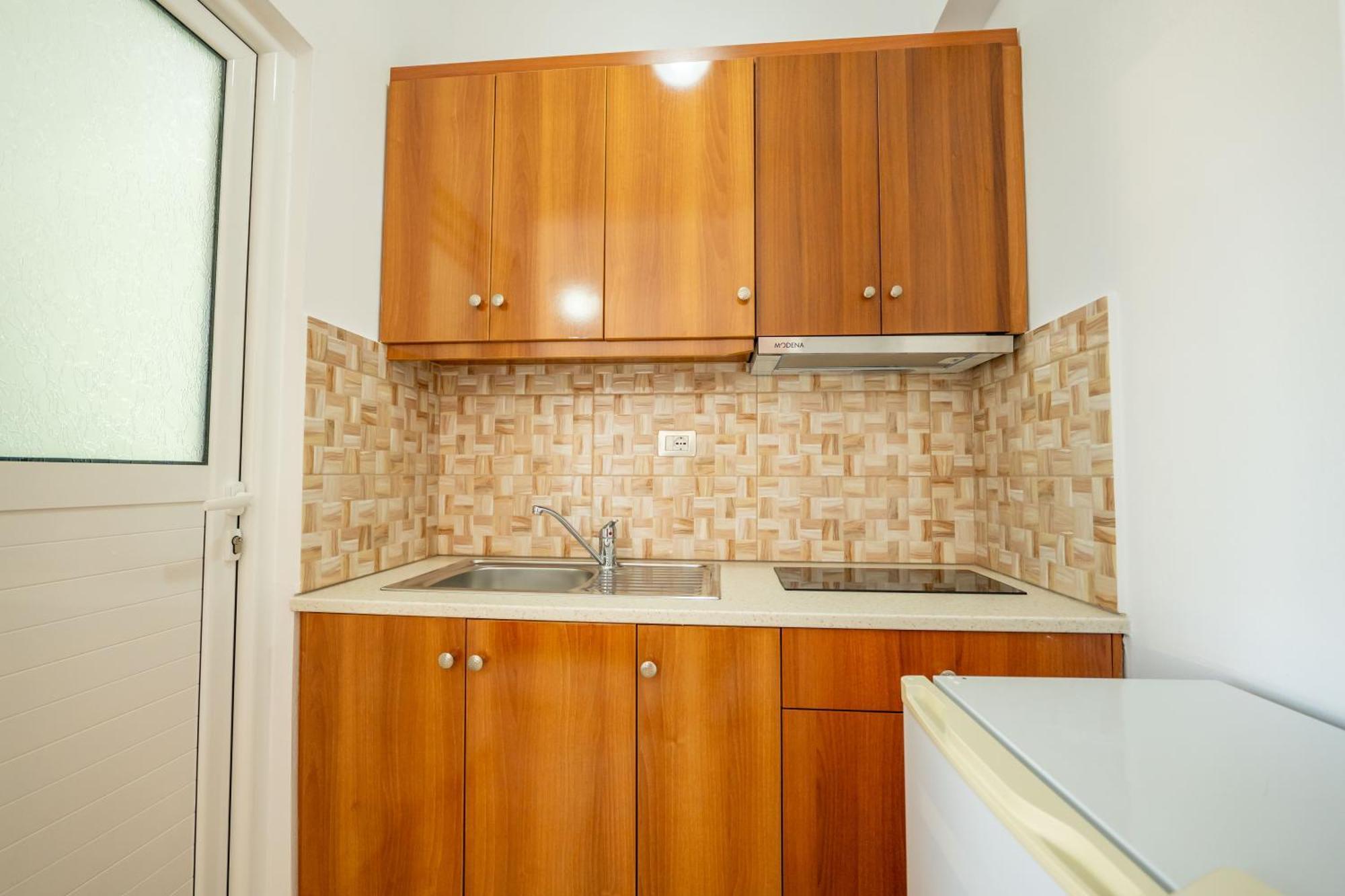 Aleksander Aparthotel Ksamil Buitenkant foto