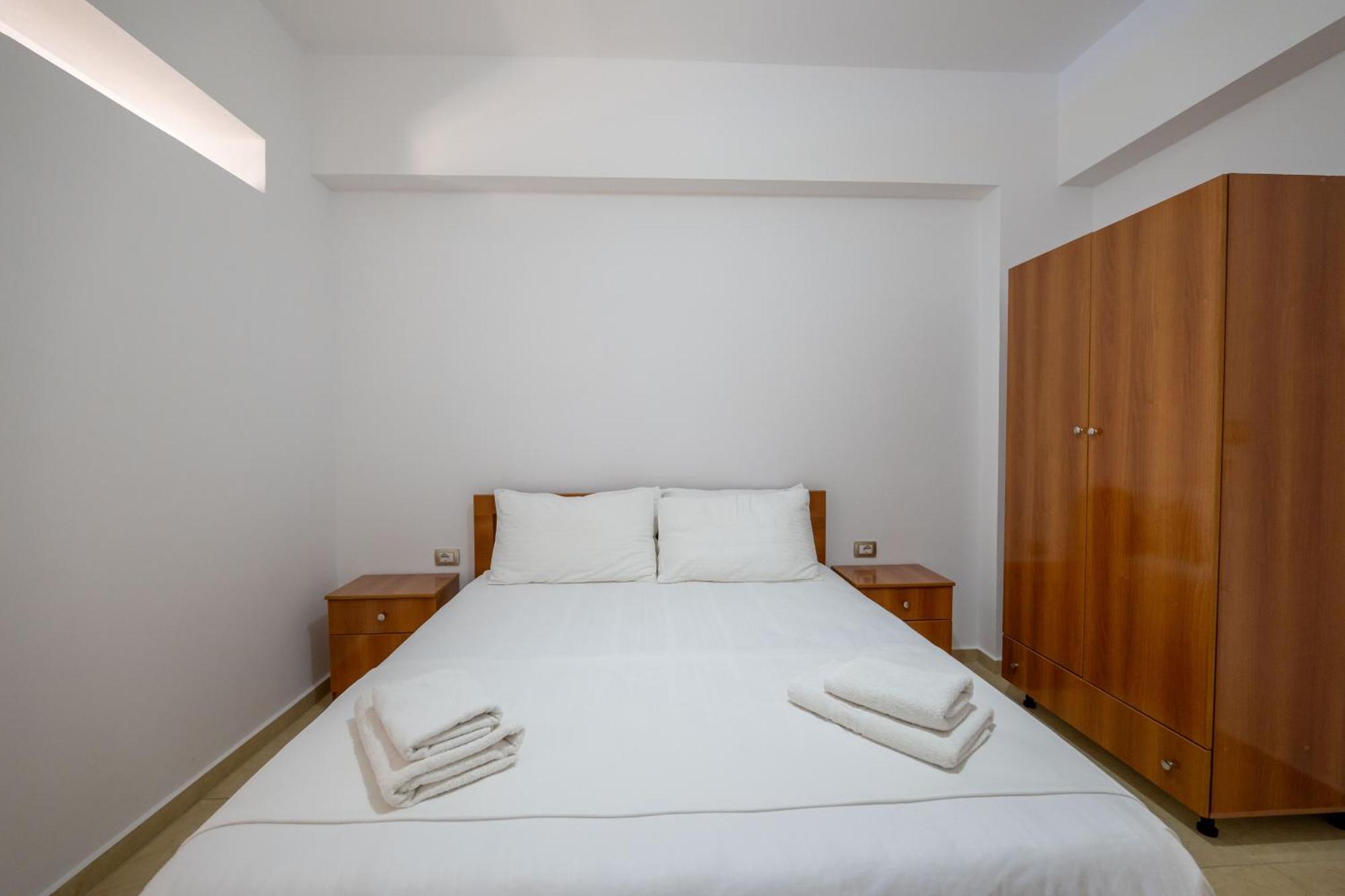 Aleksander Aparthotel Ksamil Buitenkant foto